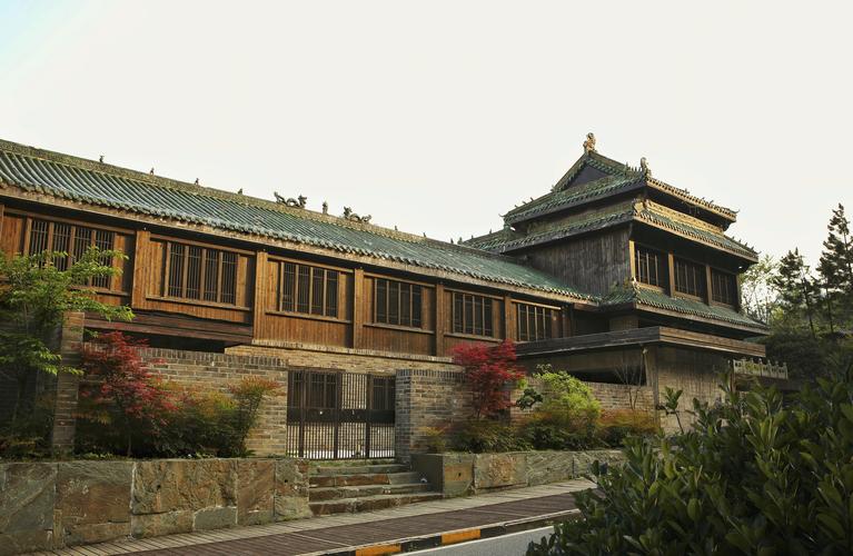 武当山景区酒店怎么选最划算？-第2张图片-德高鼎泰便民中心