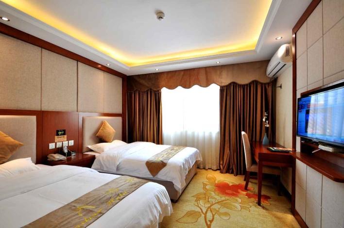 公安豪庭万家酒店怎么预订？-第2张图片-德高鼎泰便民中心