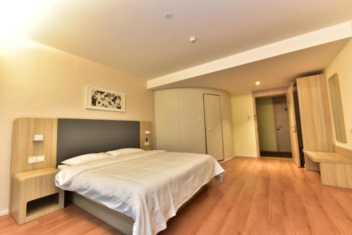 公安豪庭万家酒店怎么预订？-第3张图片-德高鼎泰便民中心