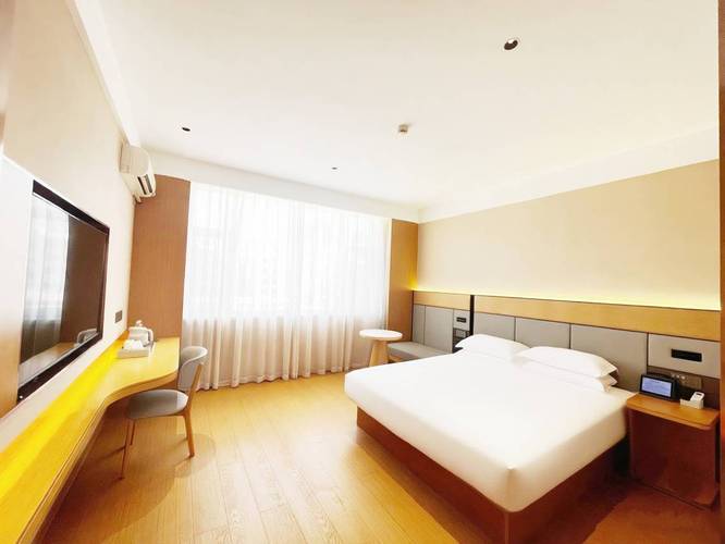 锡林浩特七天酒店预订怎么选最划算？-第1张图片-德高鼎泰便民中心