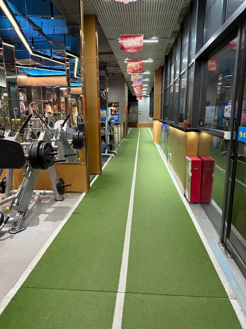 大连卡路里魔方健身-第2张图片-德高鼎泰便民中心