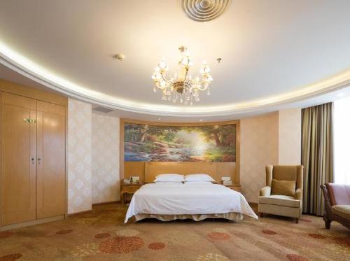 维纳斯酒店预订怎么选最划算？-第2张图片-德高鼎泰便民中心