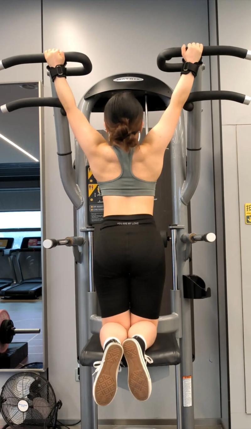 厦门引体向上健身怎么练最有效？-第3张图片-德高鼎泰便民中心