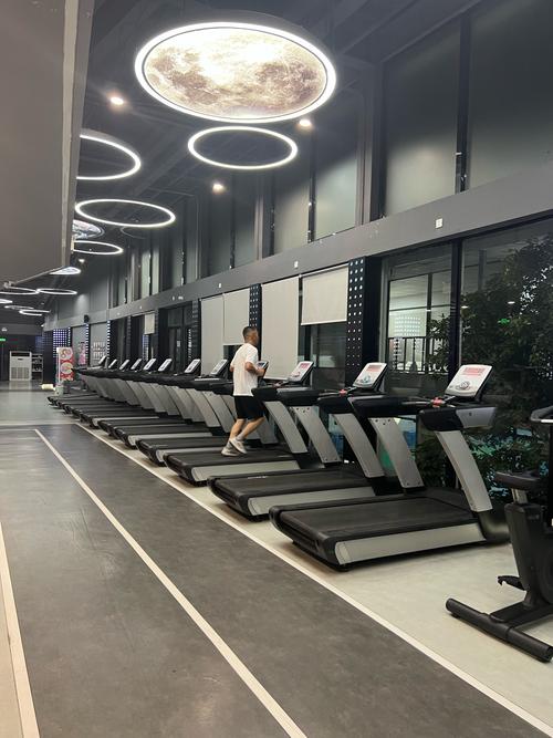 天津青鸟国际健身，有哪些特色课程？-第3张图片-德高鼎泰便民中心