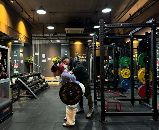 大连嘉伦健身俱乐部怎么样？-第2张图片-德高鼎泰便民中心