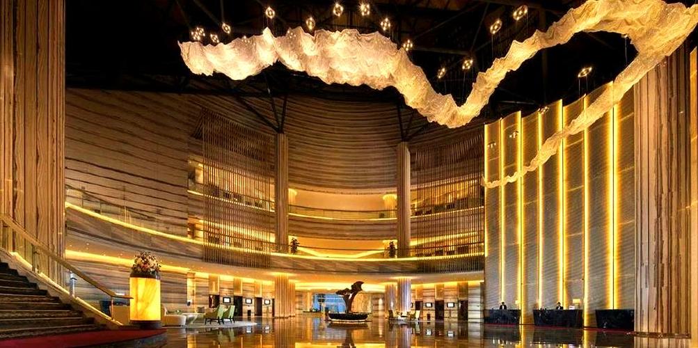 预订北海富丽华大酒店，有何优势？-第2张图片-德高鼎泰便民中心