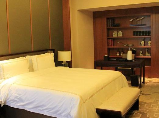 嘉州丽港酒店预订电话是多少？-第2张图片-德高鼎泰便民中心