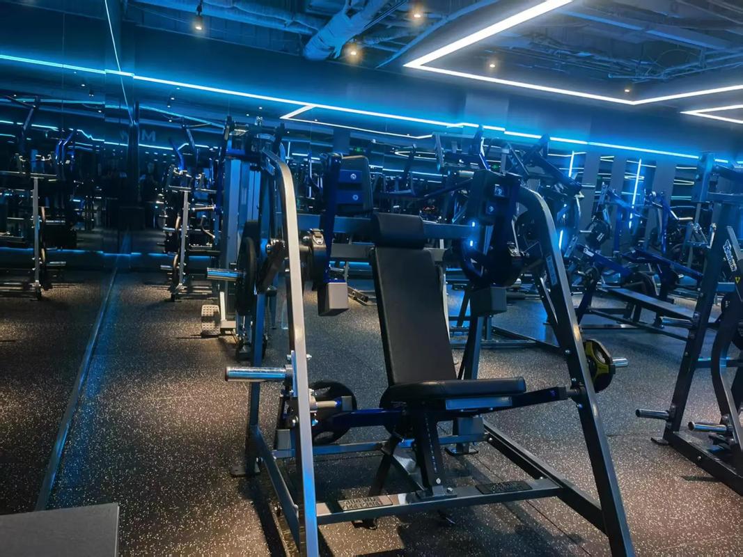 中关村健身团购哪家强？-第2张图片-德高鼎泰便民中心