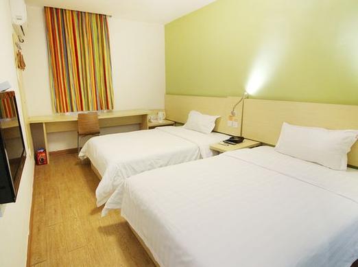 珠海吉大七天酒店预订-第1张图片-德高鼎泰便民中心