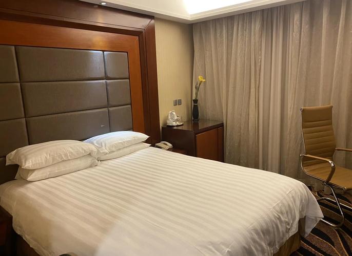 香港九龙附近酒店怎么选最划算？-第3张图片-德高鼎泰便民中心