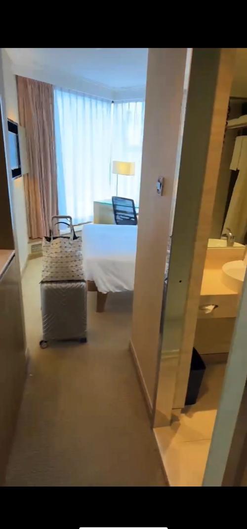 香港九龙附近酒店怎么选最划算？-第2张图片-德高鼎泰便民中心