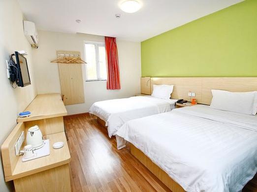 西安小寨七天酒店预订价格多少？-第1张图片-德高鼎泰便民中心