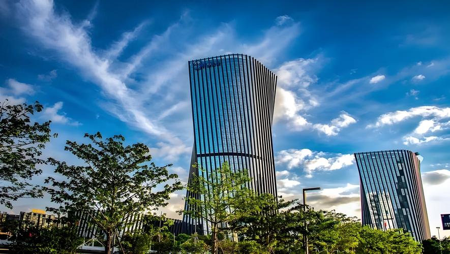 美的物业怎么样？-第1张图片-德高鼎泰便民中心