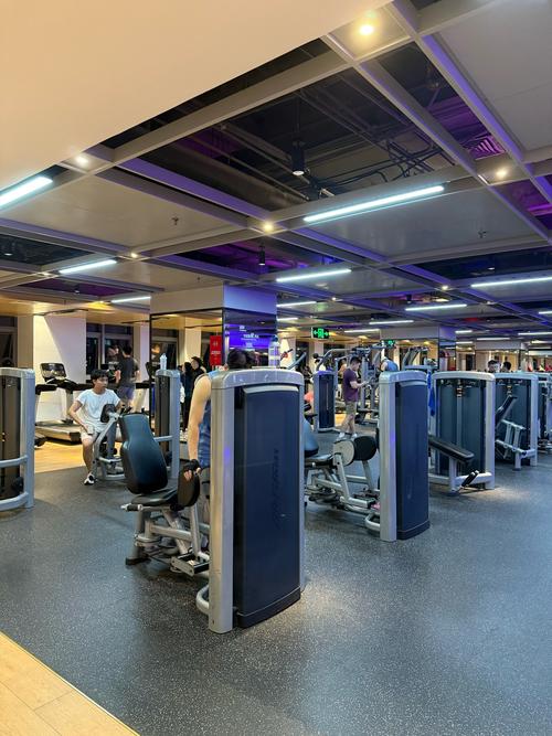 兰州哪里能找到曼哈顿健身？-第1张图片-德高鼎泰便民中心