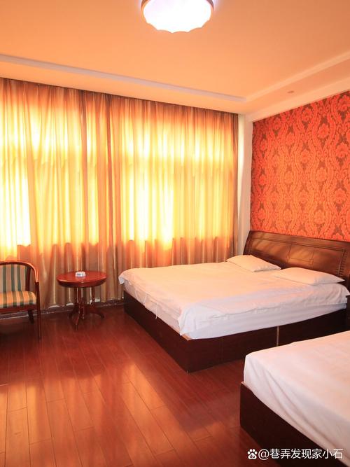 新民七月快捷酒店怎么预订最优惠？-第1张图片-德高鼎泰便民中心