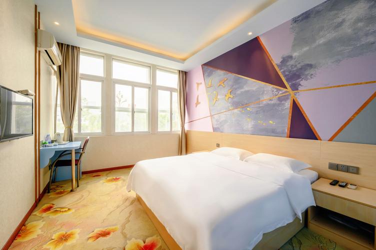 邢台易佰连锁酒店怎么预订？-第2张图片-德高鼎泰便民中心