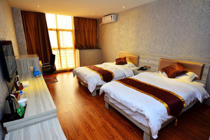 福州华濠四季酒店预订攻略？-第2张图片-德高鼎泰便民中心