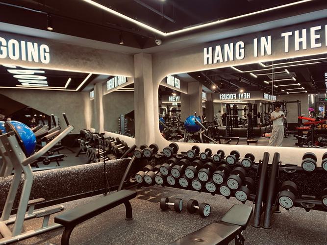 北京最大健身俱乐部有何独特优势？-第1张图片-德高鼎泰便民中心