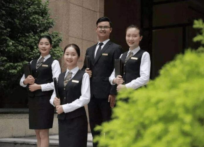 小区物业客服管理方案如何优化？-第2张图片-德高鼎泰便民中心