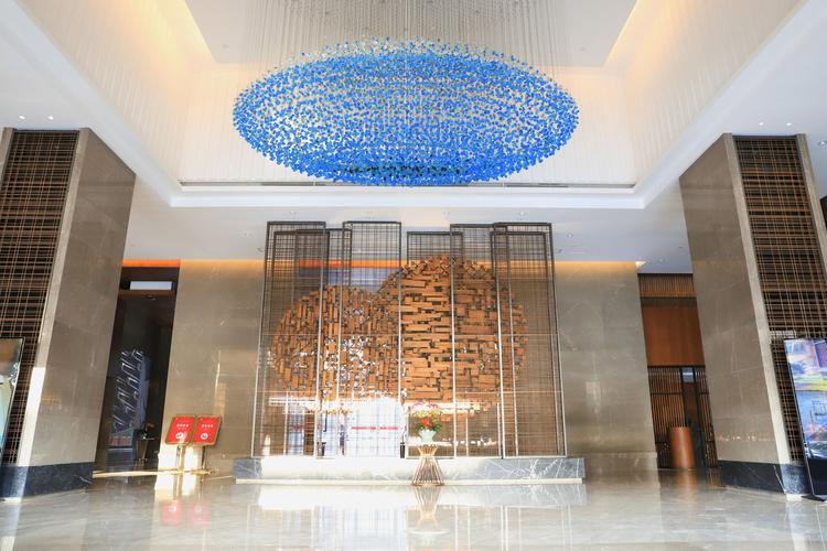 大朗国际豪华酒店怎么预订最划算？-第1张图片-德高鼎泰便民中心