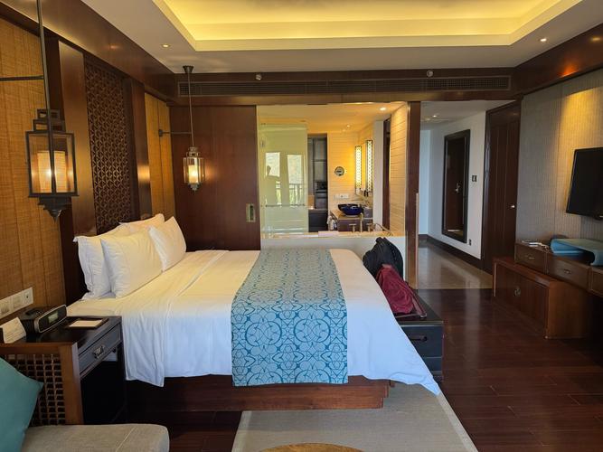 琼海中原瑞君酒店怎么预订最优惠？-第1张图片-德高鼎泰便民中心