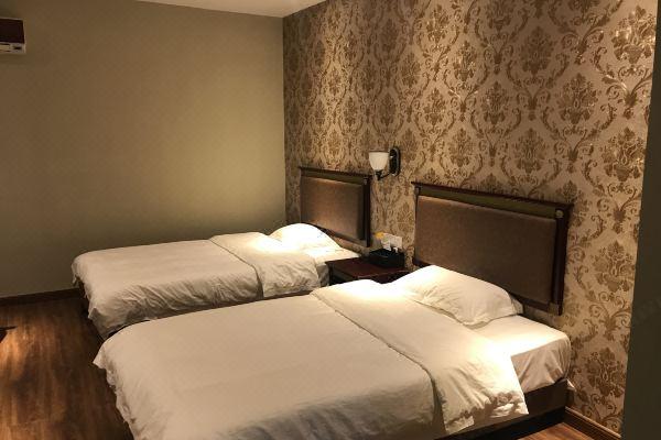 威海兰源快捷酒店怎么预订？-第1张图片-德高鼎泰便民中心