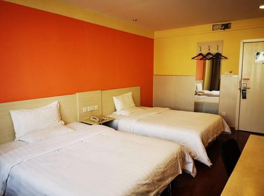 郑州七天连锁酒店怎么预订最划算？-第1张图片-德高鼎泰便民中心