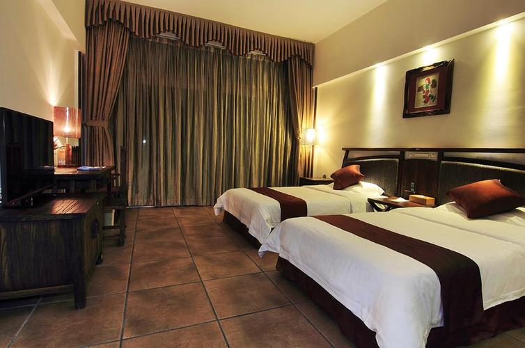 千帆碧湾大酒店如何预订？-第1张图片-德高鼎泰便民中心