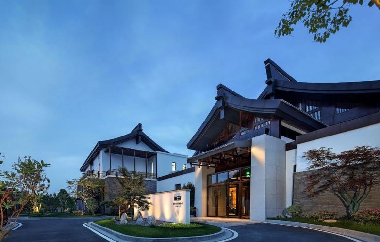 溧阳湖边度假酒店怎么预订？-第2张图片-德高鼎泰便民中心