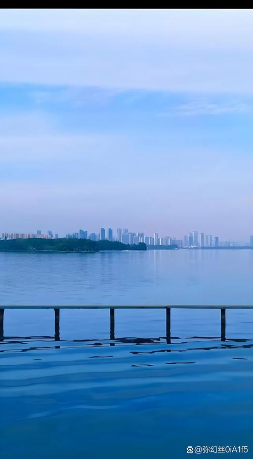 武汉长江大桥酒店预订-第2张图片-德高鼎泰便民中心