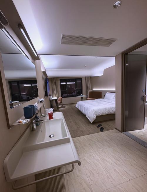 贵阳白云金博酒店预订价格多少？-第1张图片-德高鼎泰便民中心