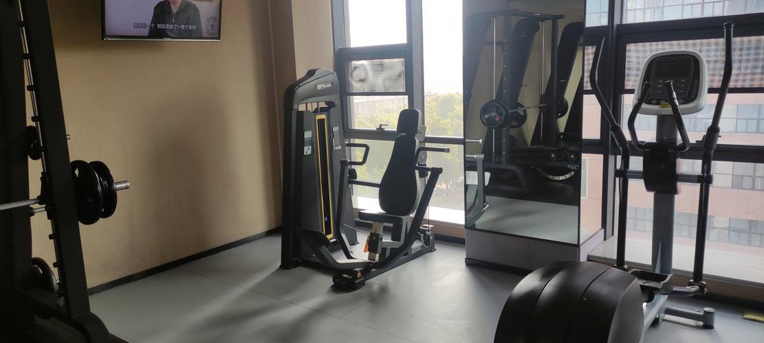 洛阳第一时间健身房，有何特色或优势？-第2张图片-德高鼎泰便民中心