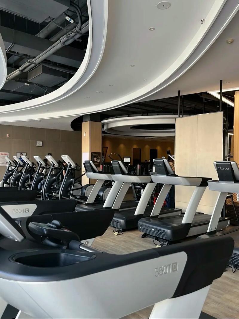 金水区健身房哪家好？怎么选合适？-第2张图片-德高鼎泰便民中心