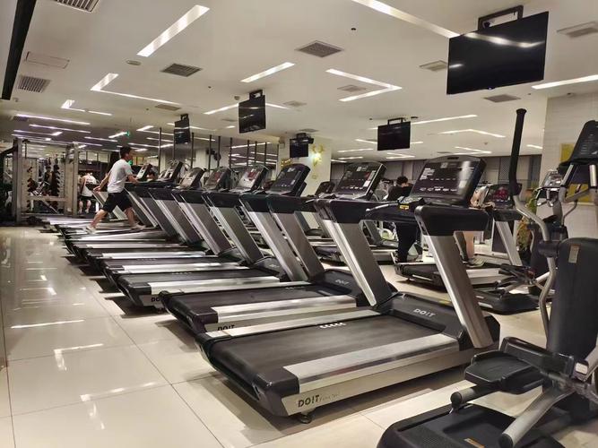 南宁有哪些评价好的健身房推荐？-第3张图片-德高鼎泰便民中心