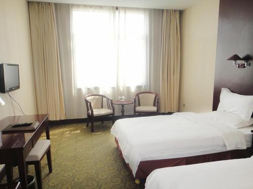 郑州金德福大酒店预订要多少钱？-第1张图片-德高鼎泰便民中心