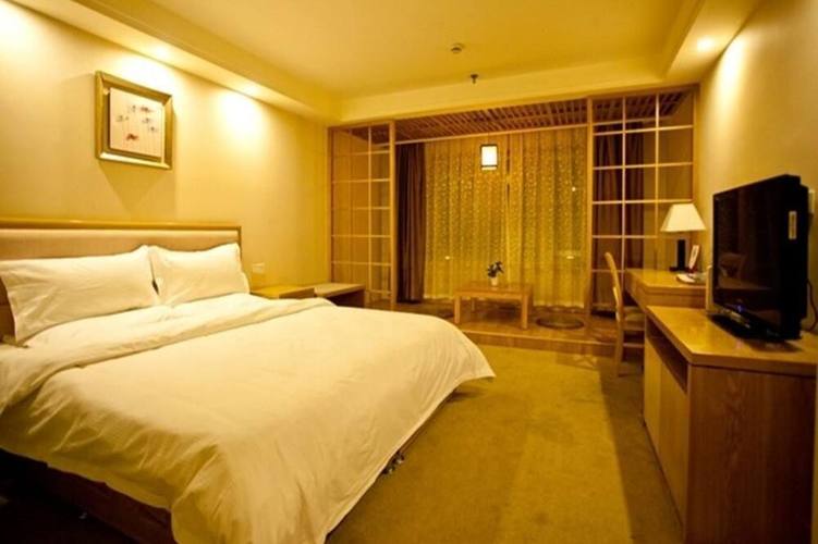 泰安汇泉精品酒店预订-第1张图片-德高鼎泰便民中心