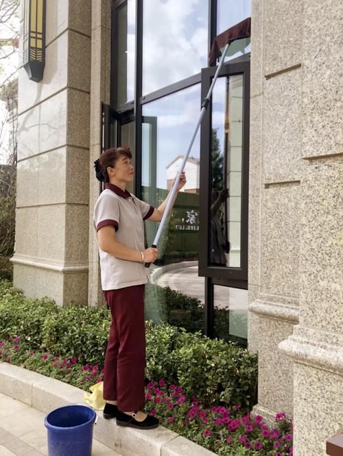 物业是24小时服务吗-第2张图片-德高鼎泰便民中心