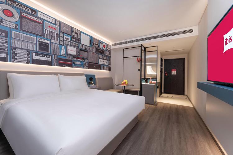 郑州宜必思酒店怎么预订？-第2张图片-德高鼎泰便民中心