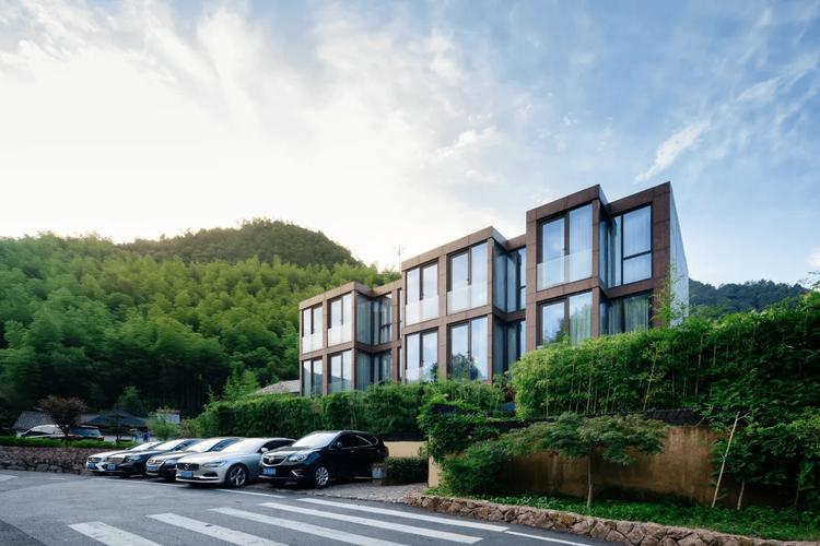 扬州河宿野奢酒店预订怎么选？-第3张图片-德高鼎泰便民中心