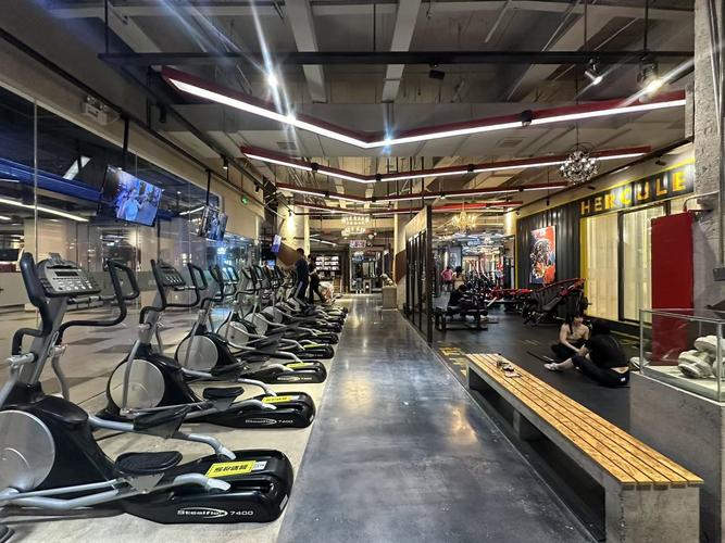 长乐聚友健身房价格是多少？-第2张图片-德高鼎泰便民中心