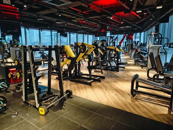 金山区健身房哪家好？怎么选最靠谱？-第1张图片-德高鼎泰便民中心